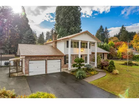 1403 NW 20th St, Vancouver, WA 98685