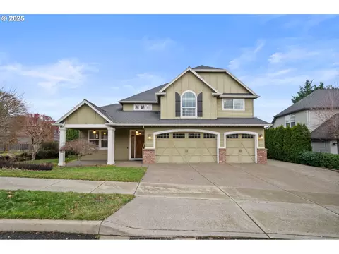 978 N Alder St, Canby, OR 97013