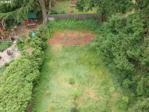 531 Riverview Dr NW, Salem, OR 97304