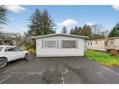 7120 Fairview Rd #35, Tillamook, OR 97141