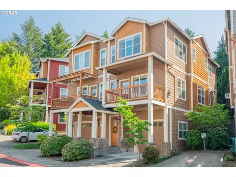 5227 SW Shattuck Rd, Portland, OR 97221