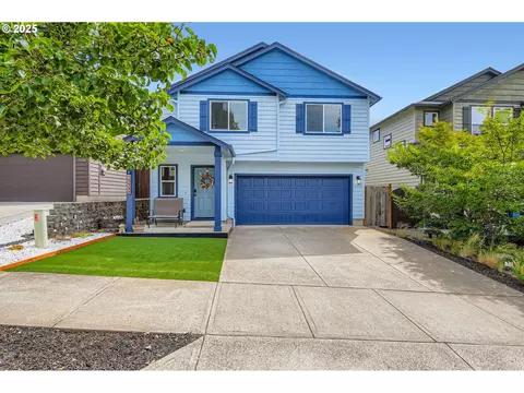 15530 Rainier Ave, Sandy, OR 97055