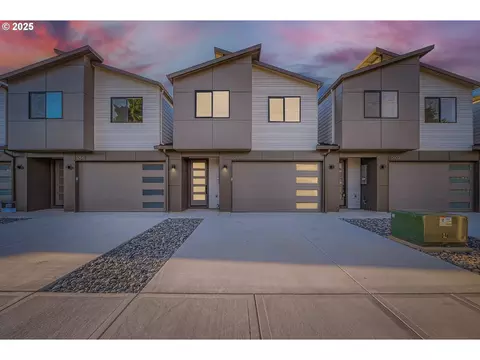 12545 NE 114th St, Vancouver, WA 98682