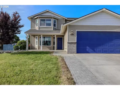415 E Browning Ave, Hermiston, OR 97838