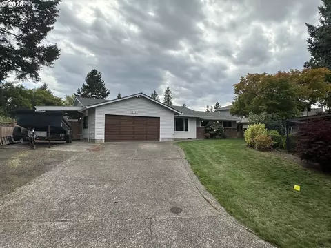 Exterior - 9150 SW Apache Dr, Tualatin, OR 97062 photo 6 of 7