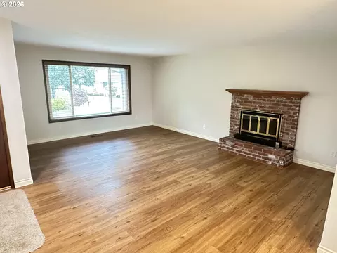 Living - 9150 SW Apache Dr, Tualatin, OR 97062 photo 1 of 4