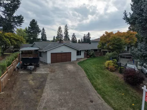 Exterior - 9150 SW Apache Dr, Tualatin, OR 97062 photo 7 of 7