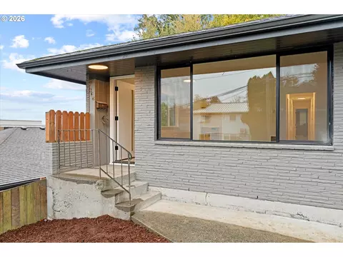 Other - 635 NE Dallas St, Camas, WA 98607 photo 1 of 3