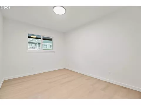 Bedroom - 635 NE Dallas St, Camas, WA 98607 photo 1 of 7