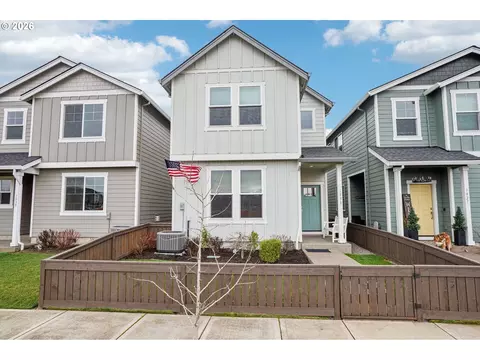 1933 NW Kent St, Mcminnville, OR 97128