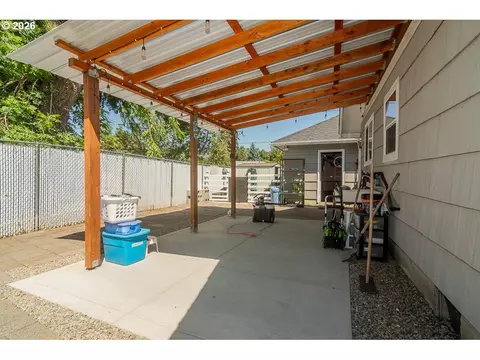 Other - 1620 9th St, Springfield, OR 97477 photo 7 of 11