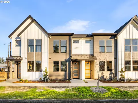 6209 NE Stanton St, Portland, OR 97213