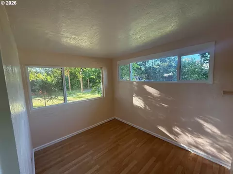 Other - 3849 Roosevelt Blvd, Eugene, OR 97402 photo 7 of 8