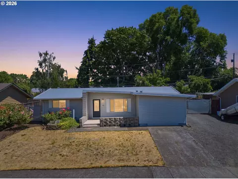 Exterior - 2501 Stratford St, Eugene, OR 97404 photo 3 of 12