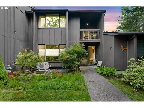 150 Westbrook Way, Eugene, OR 97405