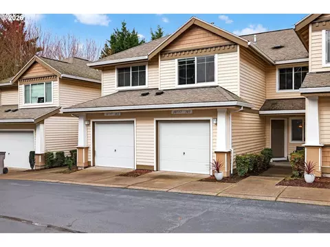 10797 SW Canterbury Ln #103, Portland, OR 97224