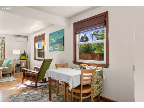 Dining - 886 Polk St, Eugene, OR 97402 photo 1 of 1