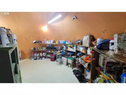 Other - 86131 Cherokee Dr, Eugene, OR 97402 photo 3 of 10