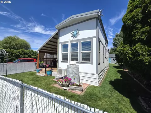 320 Tumbleweed Blvd, Irrigon, OR 97844