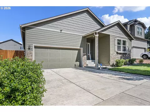 Exterior - 5460 Pinehurst St, Springfield, OR 97478 photo 3 of 10