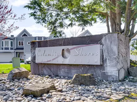 520 SE Columbia River Dr #120, Vancouver, WA 98661