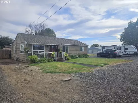425 W Roosevelt Ave, Stanfield, OR 97875