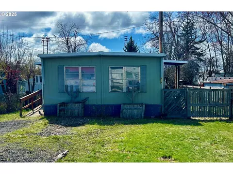 404 E Burgen St, Goldendale, WA 98620