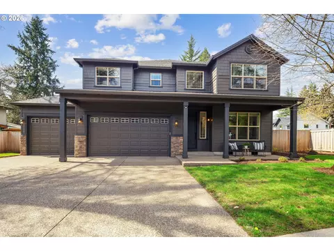 19319 Dogwood Ct, Lake Oswego, OR 97035