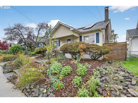 1323 NE 60th Ave, Portland, OR 97213