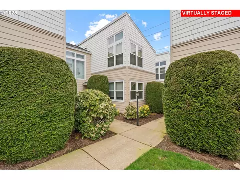 15711 NE Beech St #5C, Portland, OR 97230