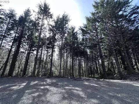 Greenleaf Road, Arch Cape, OR 97102