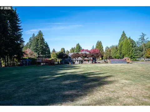 Exterior - 7326 SE Cottrell Rd, Gresham, OR 97080 photo 7 of 11