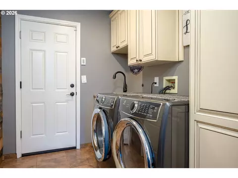 Other - 7326 SE Cottrell Rd, Gresham, OR 97080 photo 7 of 13