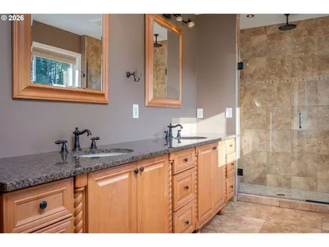 Bath - 7326 SE Cottrell Rd, Gresham, OR 97080 photo 1 of 5