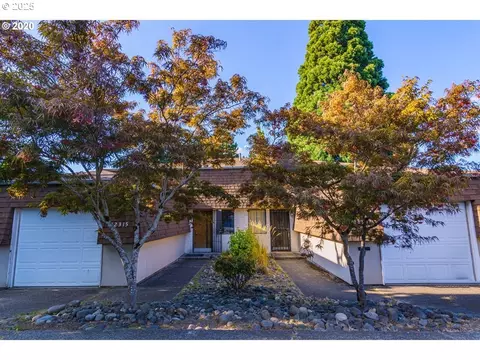 12315 NE 12317 Ne Fremont St, Portland, OR 97230