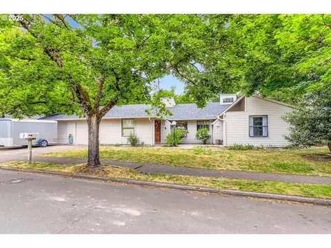 15940 SW 88th Ave, Tigard, OR 97224