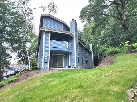 10242 SE Talbert St, Clackamas, OR 97015