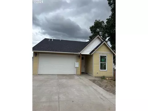 9314 Glory Ct, Salem, OR 97305