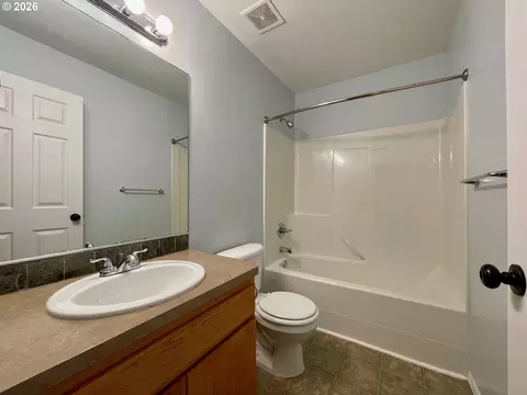 Bath - 38859 Jerger St, Sandy, OR 97055 photo 1 of 1