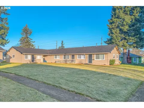 8323 N 8329 N Dwight Ave, Portland, OR 97203