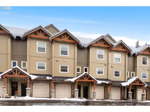 30654 E Ski Bowl Way #H-138, Government Camp, OR 97028