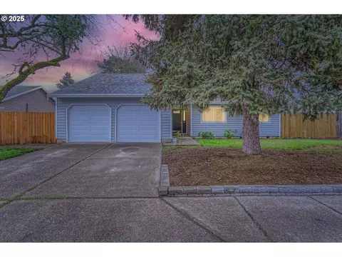 3868 SW 205th Ave, Beaverton, OR 97078