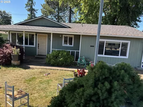 654 NW 2nd Ave, Canby, OR 97013