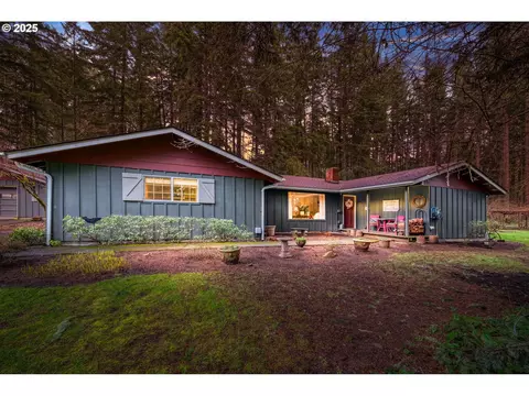 88085 Chita Loop, Springfield, OR 97478