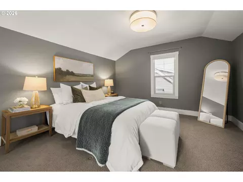 Bedroom - 1847 Orchard St, Eugene, OR 97403 photo 3 of 10