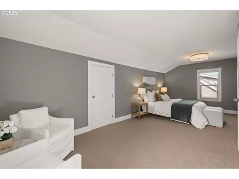 Bedroom - 1847 Orchard St, Eugene, OR 97403 photo 7 of 10