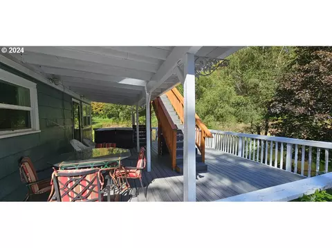 Exterior - 11354 Highway 36, Mapleton, OR 97453 photo 6 of 6