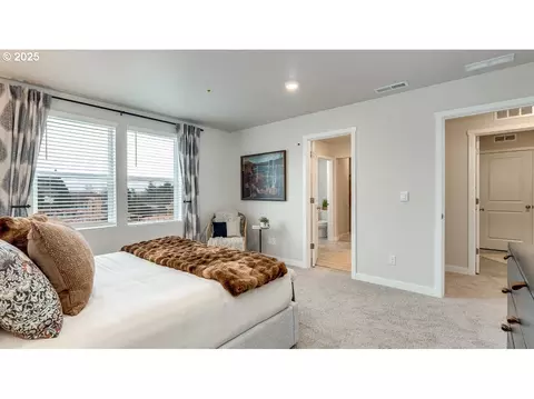 3688 SW Eleven Mile Ave, Gresham, OR 97080 photo 33