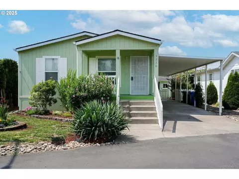 3236 Turner Rd, Salem, OR 97302