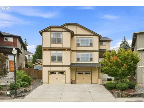 5081 G St, Washougal, WA 98671